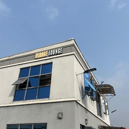 Hotel Mirage Lounge Aja Exterior foto
